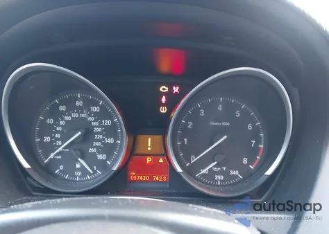 2016 BMW Z4 Sdrive35I z USA, uszkodzony, nr VIN WBALM7C57G5B60195